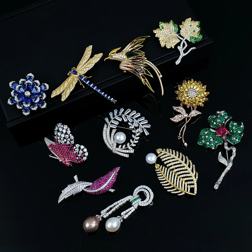 Exquisite Cubic Zirconia Animal Brooch / Flower Bouquet Brooch for Women Pins Clip  for Sweater Coat  Dress Suit Badges Brooches