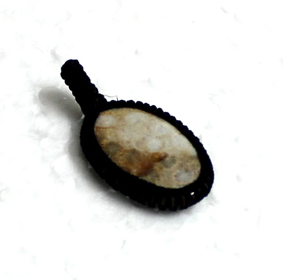Fossilized Coral Small Cabochon Macrame Wrap Stone Pendant Crystal Healing Stones Piedras Naturales