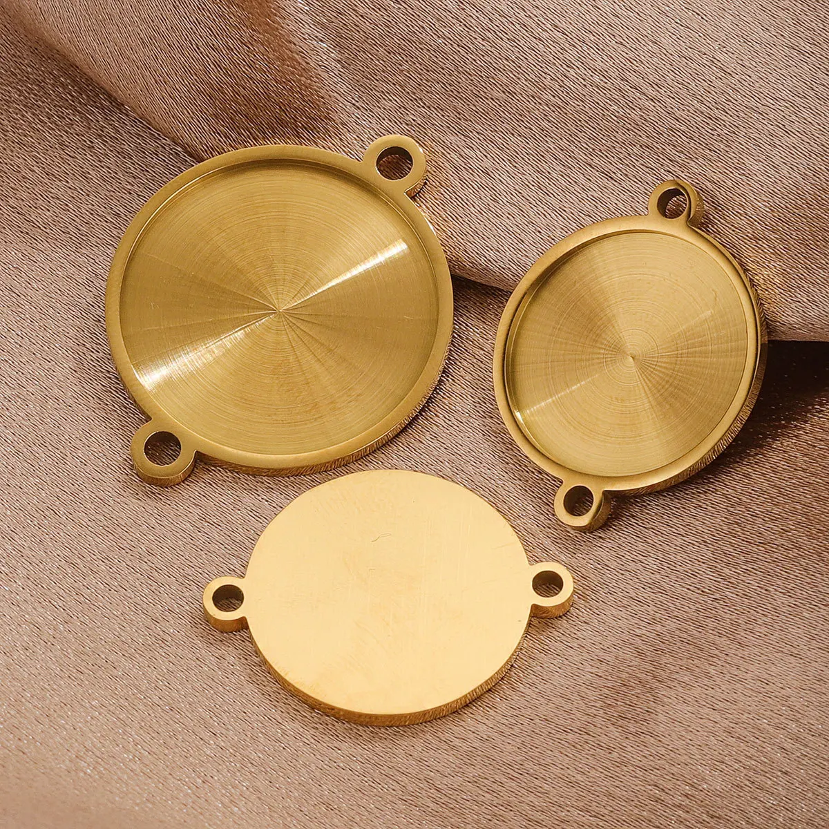 Stainless Steel Gold PVD Plated Disc Accessories Jewelry DIY Blank Disc Base Setting Charms Pendant Blank Bezel Trays