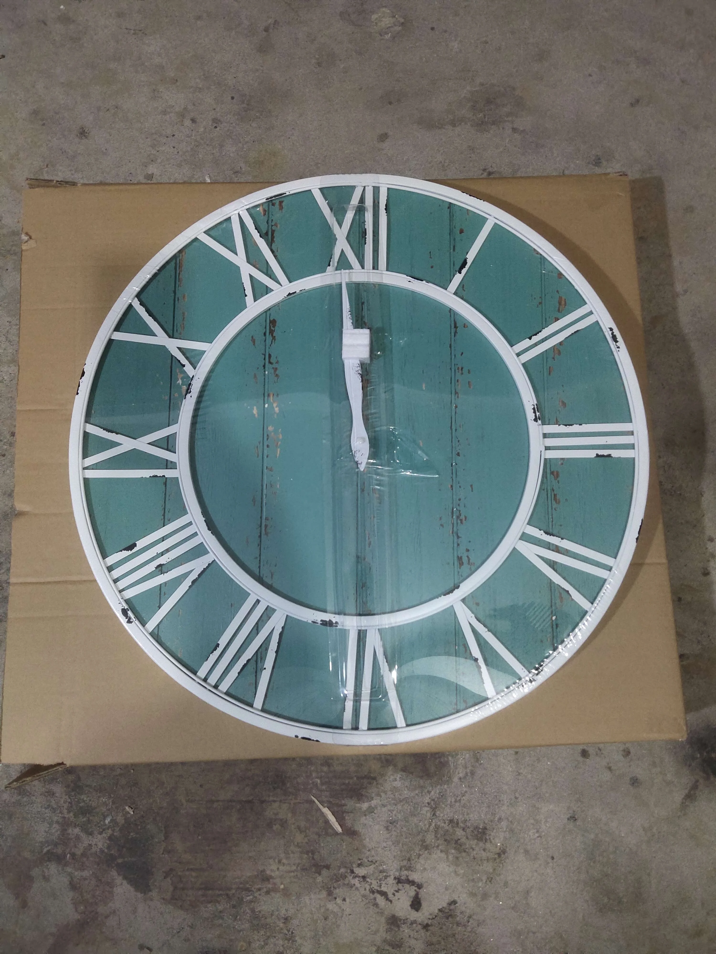 
24inch 60cm Metal & Solid Wood Whisper Quiet Noiseless Weathered Beach coastal Blue wooden Wall Clock 