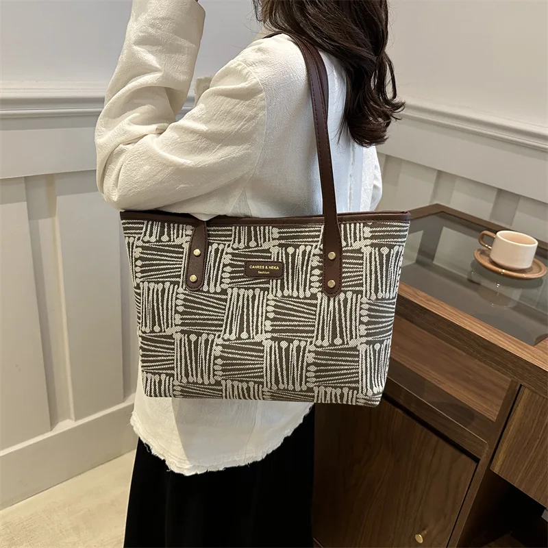 Trendy Anti-Theft Handbag for Women Wholesale Water Resistant Hot Selling Rock Tote Bag