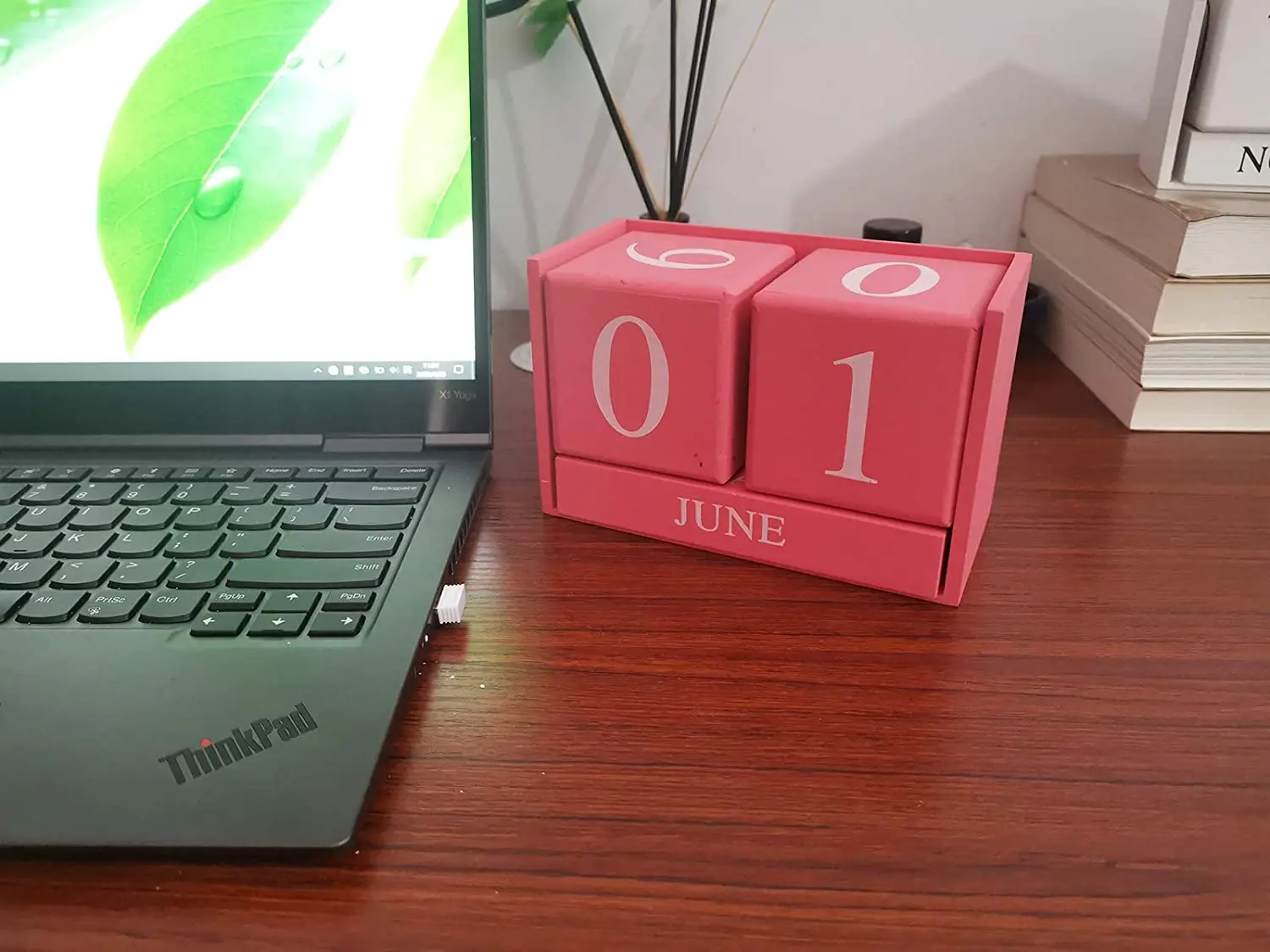 
Wooden desktop block calendar permanent block month date display home office decorations wooden calendar 