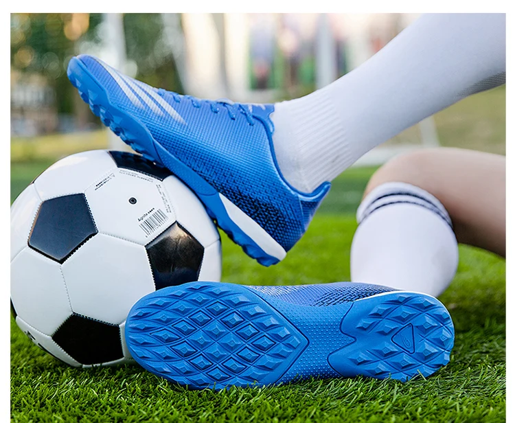 
Customize Kids Boys Indoor Futsal Sports Soccer Shoes Football Boots Shoes Manufacturers 
