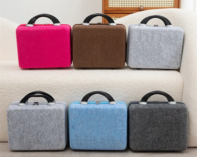 Lightweight Multifunctional Brown Felt Luggage Box Home Storage Organizer Bin with Ergonomic Rubber Handle for Closet