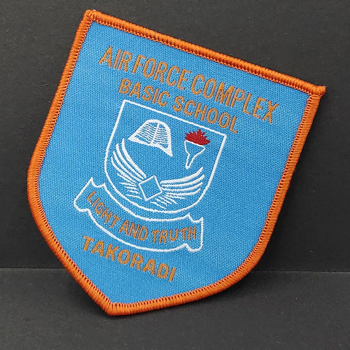 Custom Design Sewing school crest badge For Garments Woven School Uniform Badges