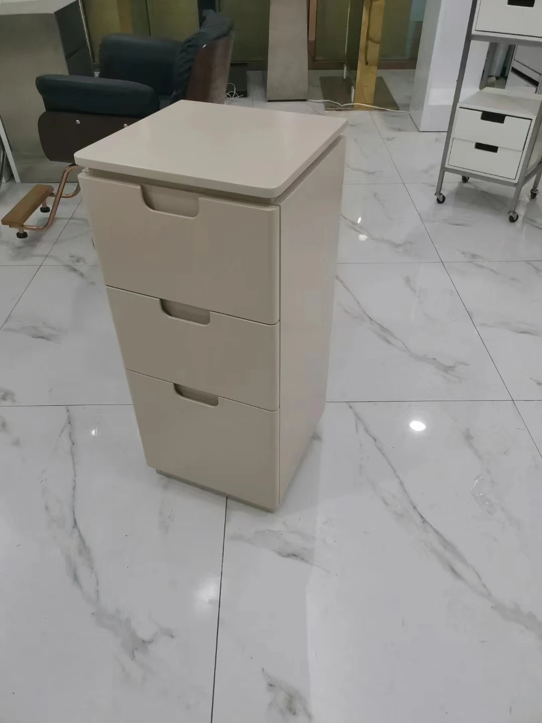 2022 Hot Sale  LED Half-Round Mirror Station Used  Total Station For Sale Lighted Salon Stations 10 Years Life