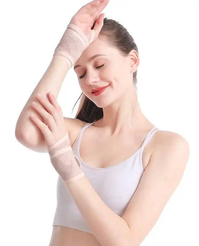 High quality fashionable badminton tennis towel wristband sports sweat wristband