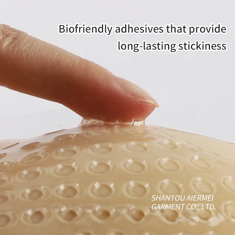 Shantou Aiermei Dropshipping Chest Stickers Lift Up Nude Bra Self Adhesive Bra Nude Invisible Cover Pad Sexy Sticky Bra