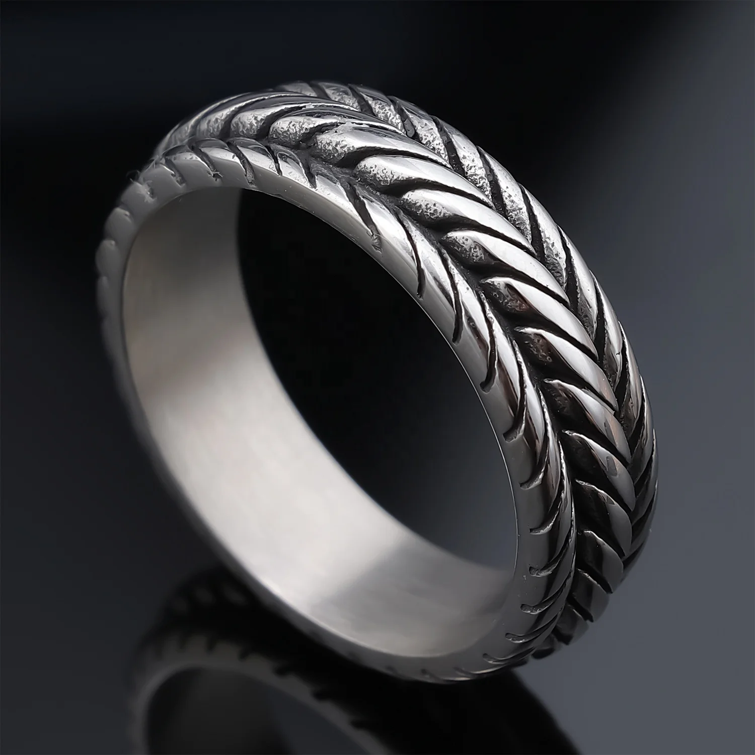 Hip Hop 8mm Width Stainless Steel Tire Tread Motorcycle Biker Groove Rings for Him Her Jewelry Gifts Size 7-13