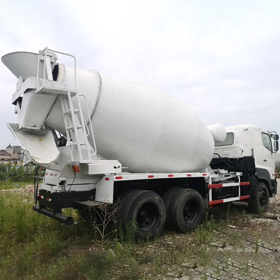 Quality Second-hand japan 6x4 driving hino 700 cement concrete mixer truck for sale An unmissable value option