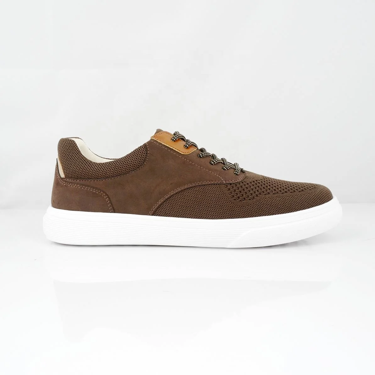 Snickers For Men With Flat Shoes Causal