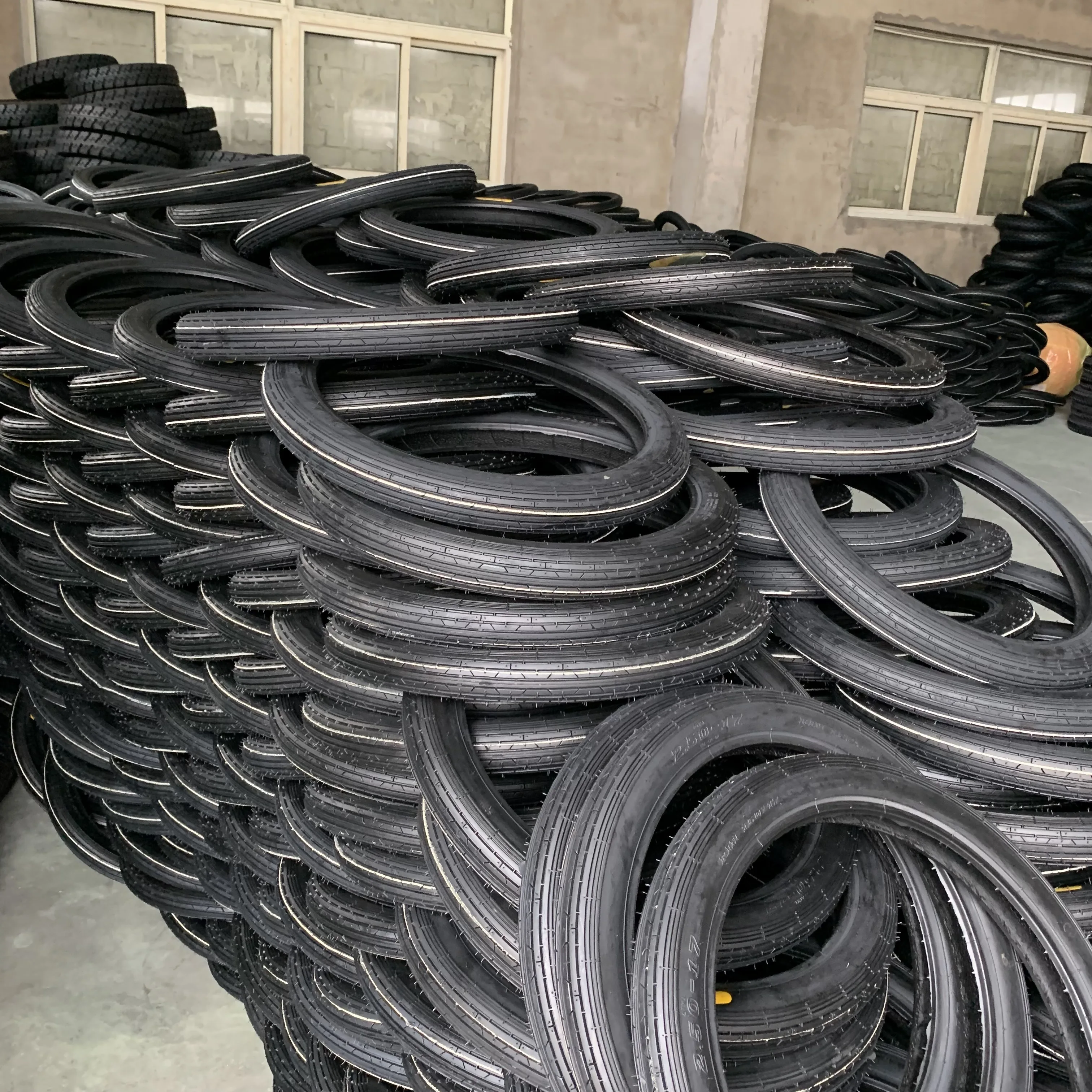 Wholesale Natrual rubber  tubeless motorcycle tires 6.50-16