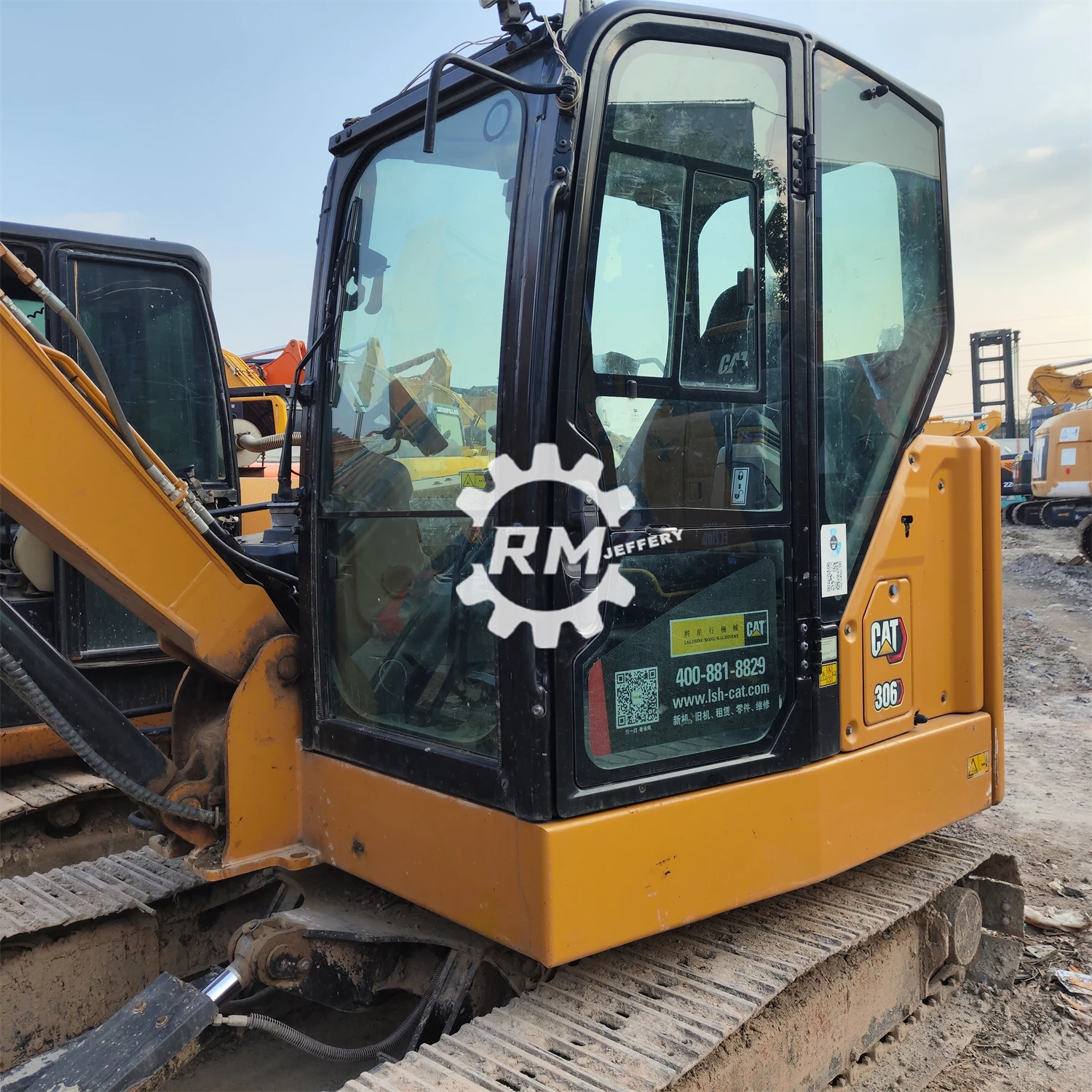 Original Painting Used Mini Excavator Cat 306 in Stock Caterpillar Excavator Cat 306 306e 306D with Low Price for Sale