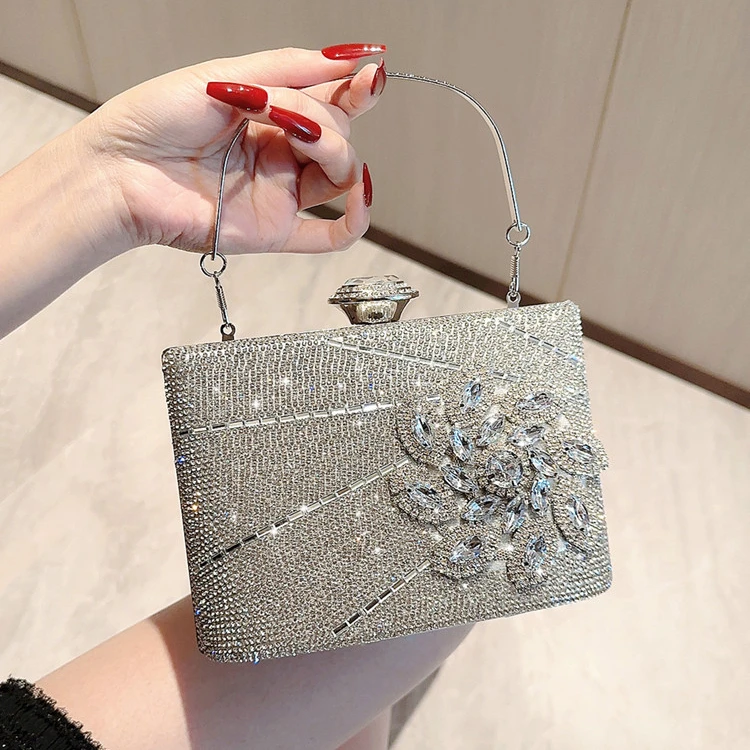 Simple High Quality Handbag 2023 Fashion and Popular Women's One-shoulder Crossbody Diamond-encrusted New Silver Portable 