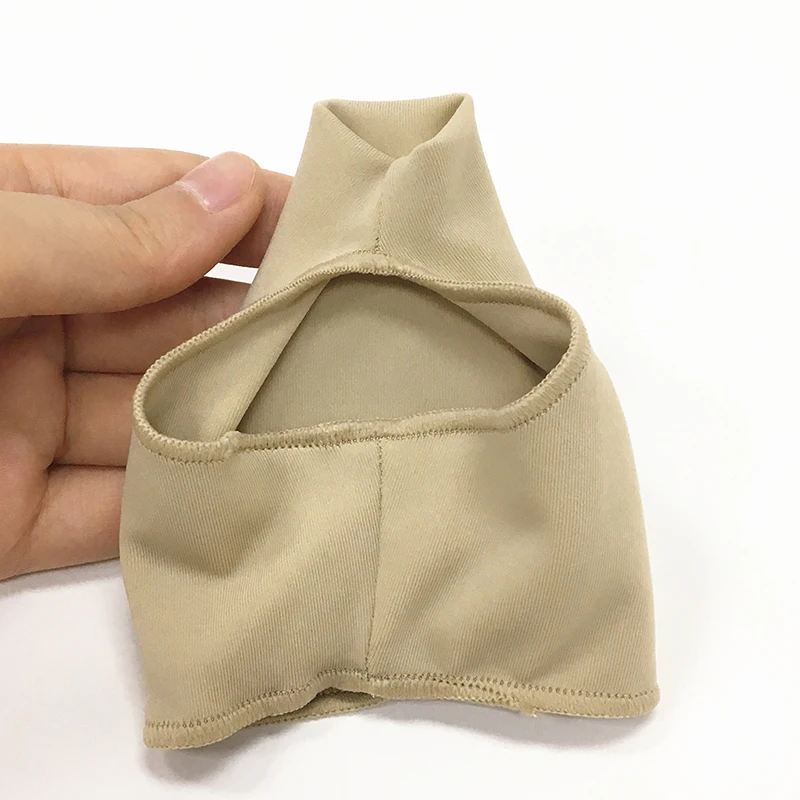 Bunion Corrector for Women and Men Big Toe Bunion Pain Relief Hallux Valgus Corrector Bunion Socks Splint Pads Protector Cushion