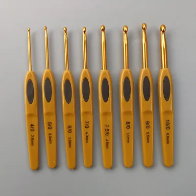 
8pcs crochet needle set orange plastic metal durable practical crochet hook knitting needle set 