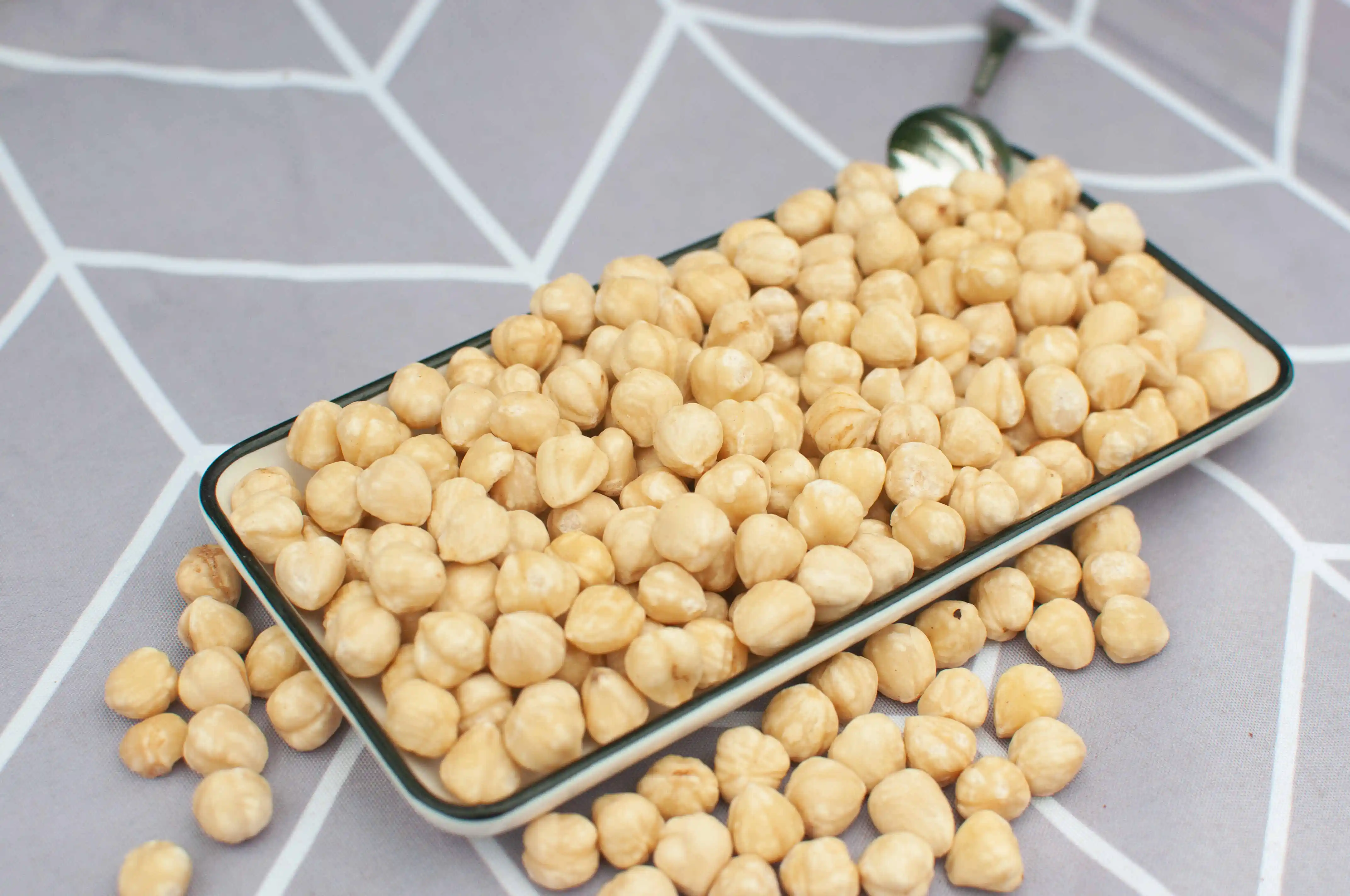 Competitive price organic roasted hazelnuts without additives Delicious dried hazelnut kernel