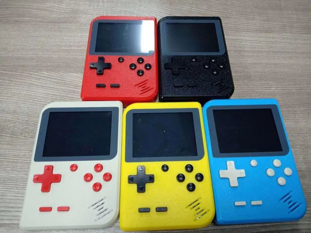 Original Factory Customize Logo AV output Video via TV/ PC 800mAh Handheld Mini Game Console With 400 Games