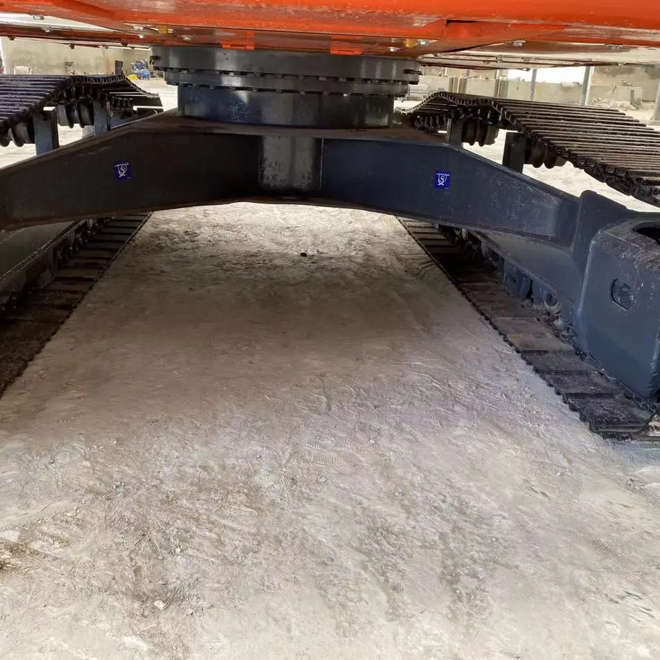 High quality, good performance, appearance new used original excavator DOOSAN DX 225 LC for sale