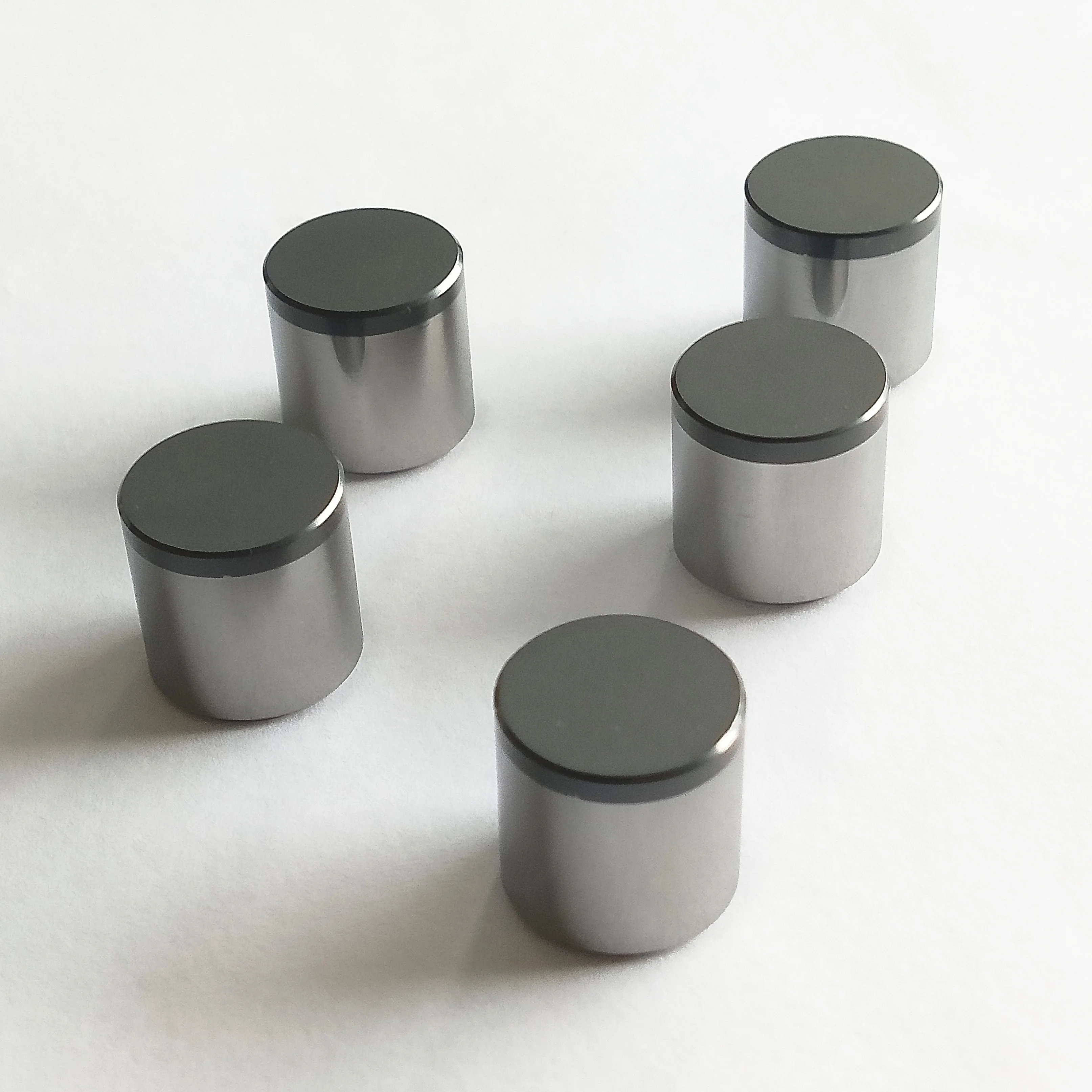 
Sanmeul Factory Directly 1616 PDC Carbide Inserts for Water Well and Oil Drill Bit Diamond Products 