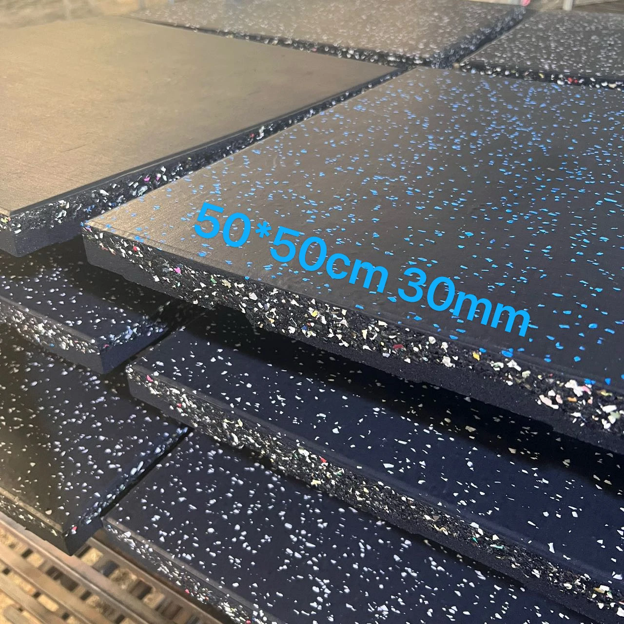 Free Sample Indoor Gym Flooring Rolls 3-12mm Thick EPDM Rubber Mat for Fitness Durable Rubber Flooring