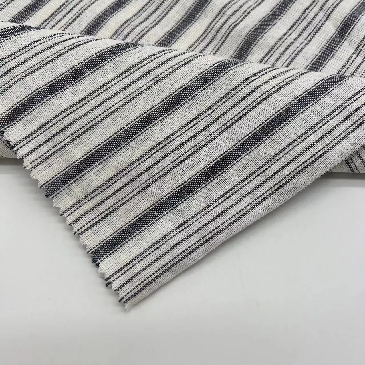 Beautiful color woven patterns 30%L 70%R linen viscose fabric suit for linen dresses