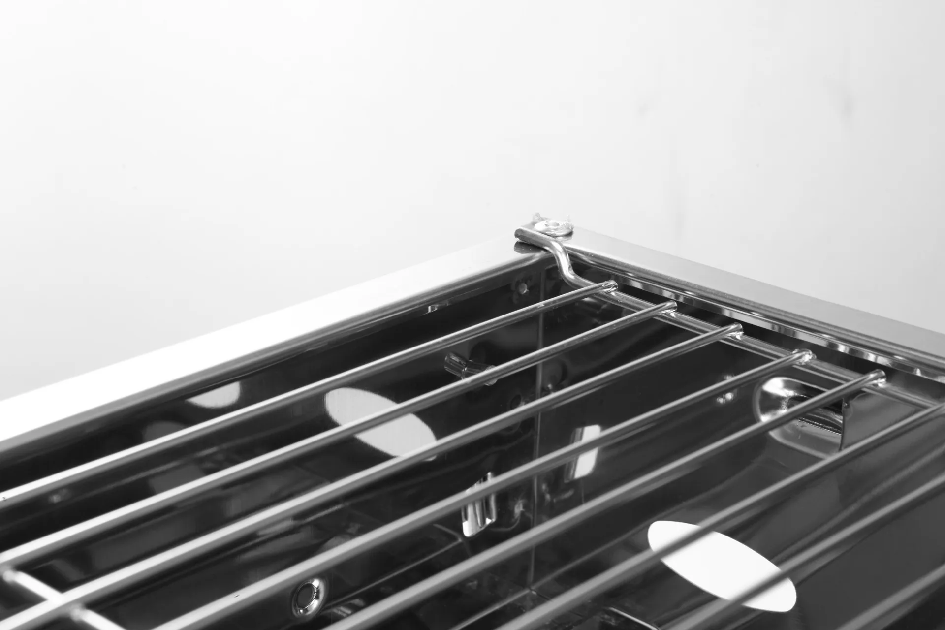 Маленький новый дизайн дешевый высококачественный портативный складной открытый гриль для барбекю из нержавеющей стали кемпинга