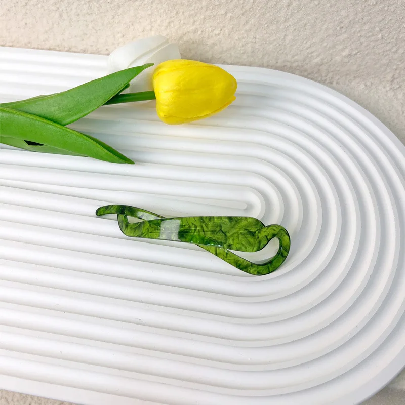New Twist Acetate Hair Holder Fastener Banana Clip Woman Hair Accessories  Forks