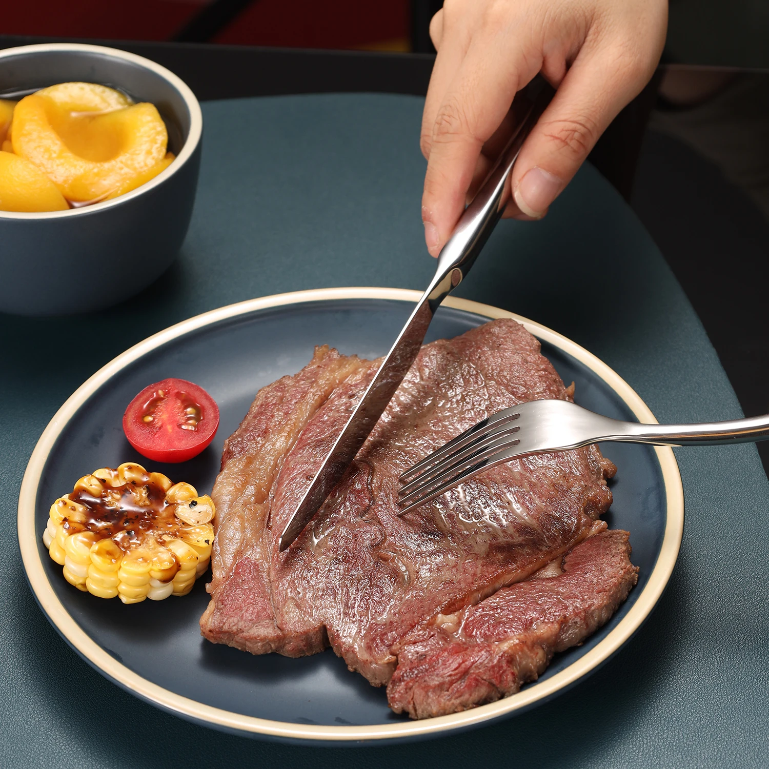 New Arrival Food Grade Stainless Steel Spoon And Fork Sets Silver Flatware Silverware Hotel Restaurant Cutlery Set