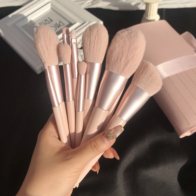 Wholesale Price Easy Operation Rainbow Set Cute Professional Private Label Cosmetic Custom Logo Black Makeup Brush Sets