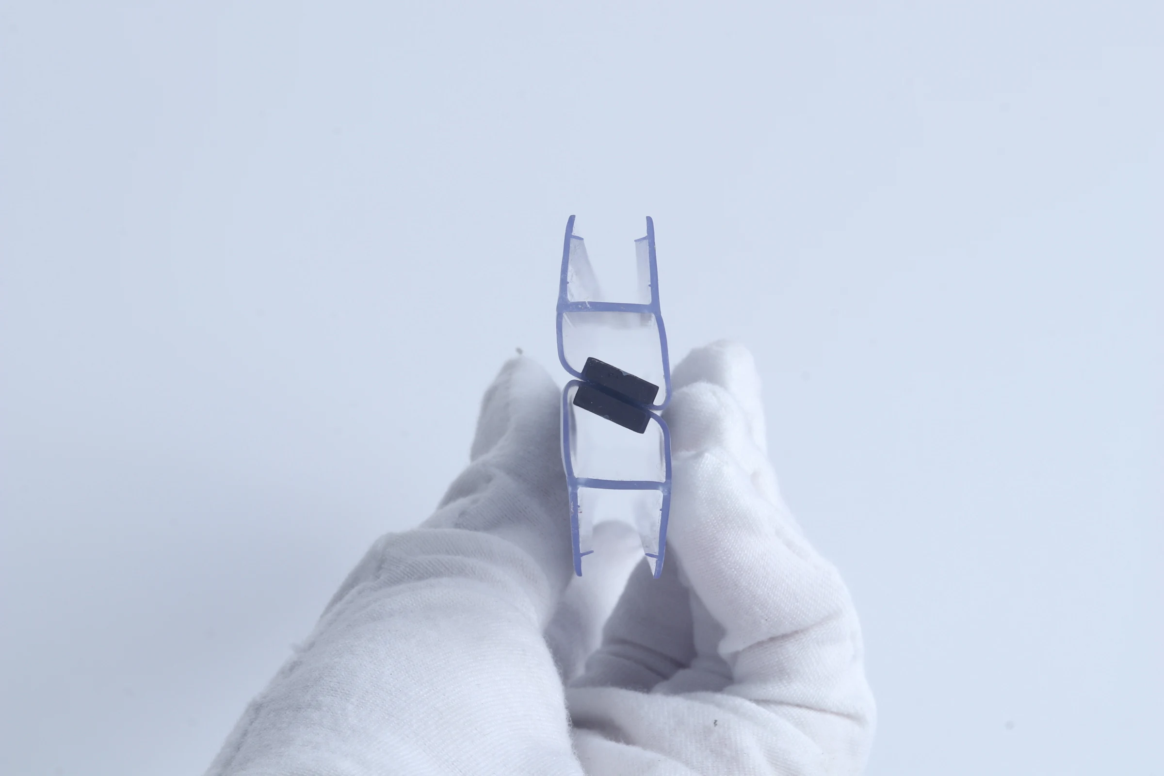 90/180 Degree Glass Door And Window Magnetic PVC Rubber Waterproof Seal Strip Shower Door Sealing Strip