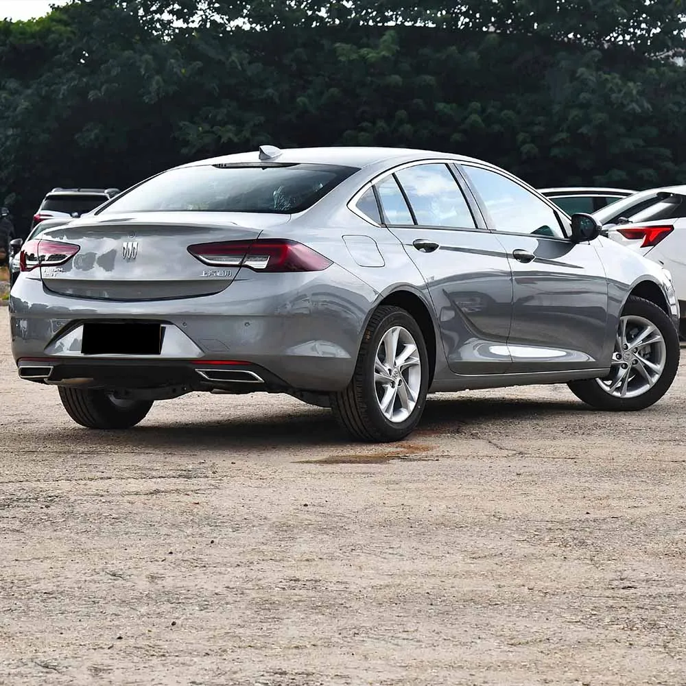 2024 Hot-selling B-ui-ck Regal 4-door 5-seater sedan 9-speed manual transmission