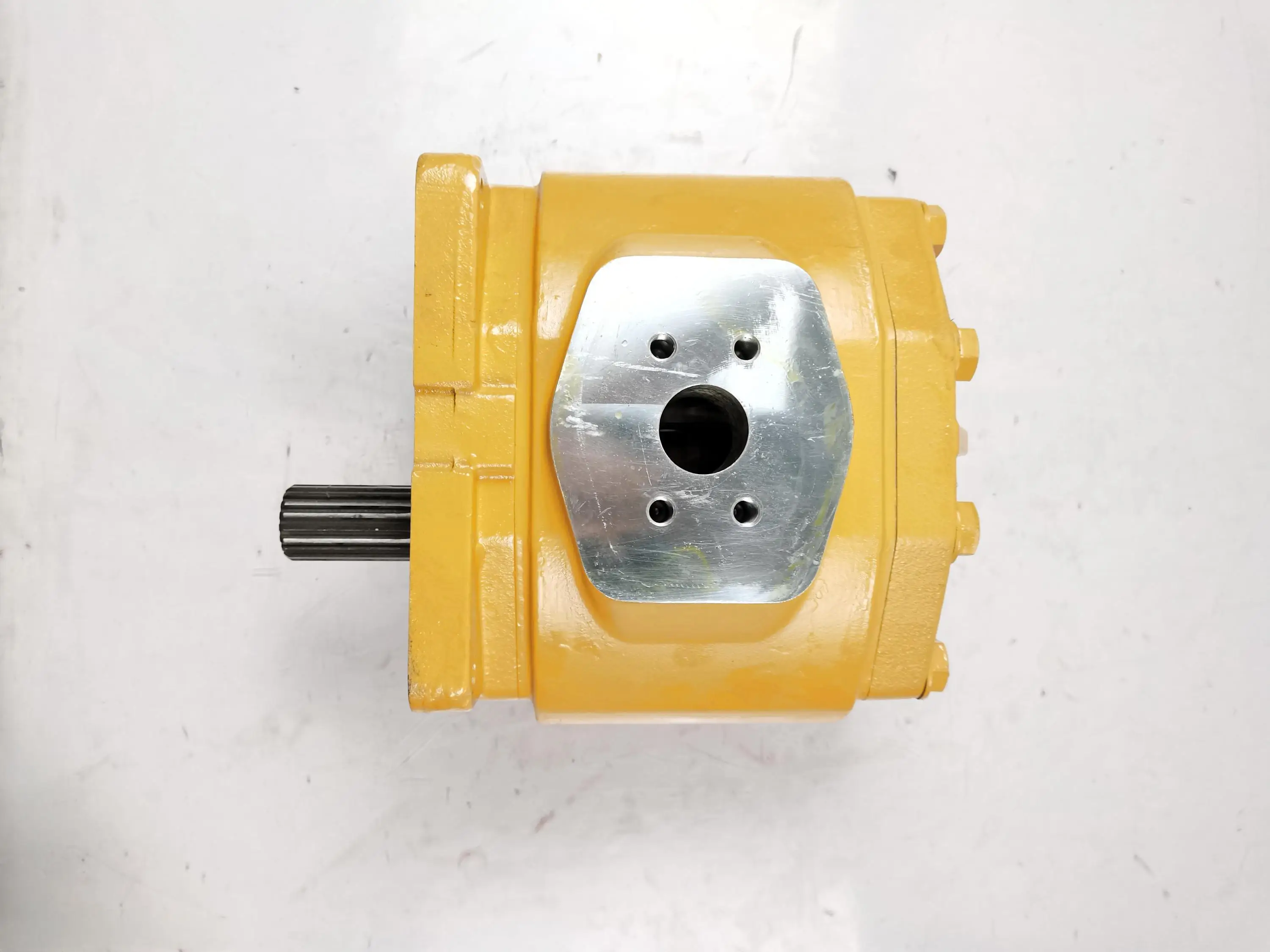Высококачественный бульдозер Komatsu D60/D65/D75 трансмиссионный насос 07444-67504 Гидравлический масляный шестеренный