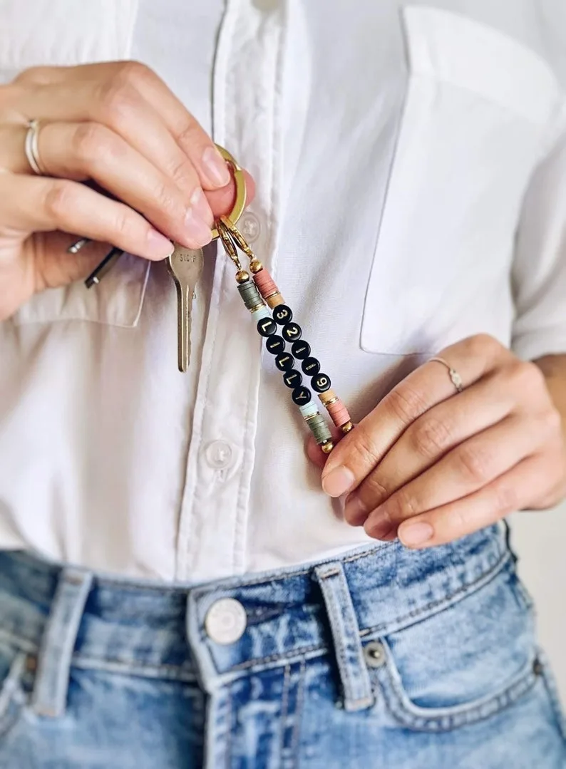 Personalized Colorful Soft Ceramic Keychains Custom Gold Beaded  Initial Name Beaded Charm Keychain For Bridesmaid Mom Gifts