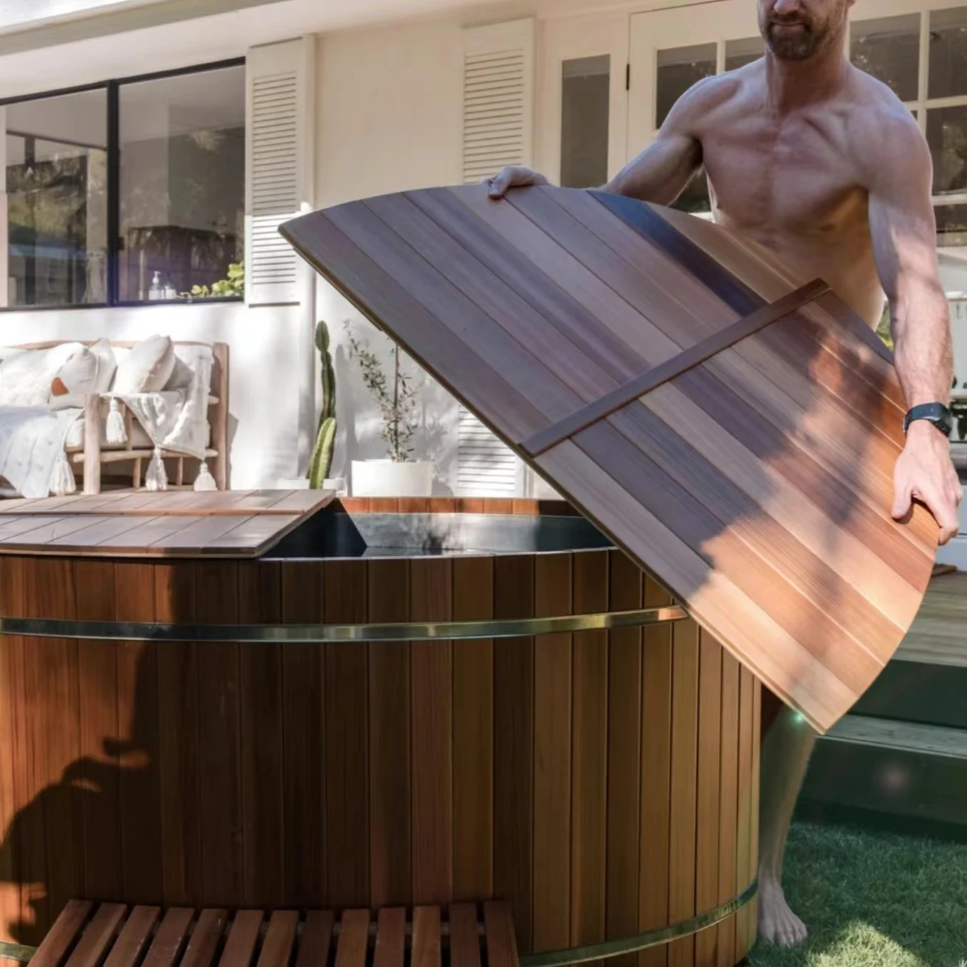 Modern Designed Outdoor Wooden Cold Plunge Ice Bath with Chiller Hotel Application Equipment