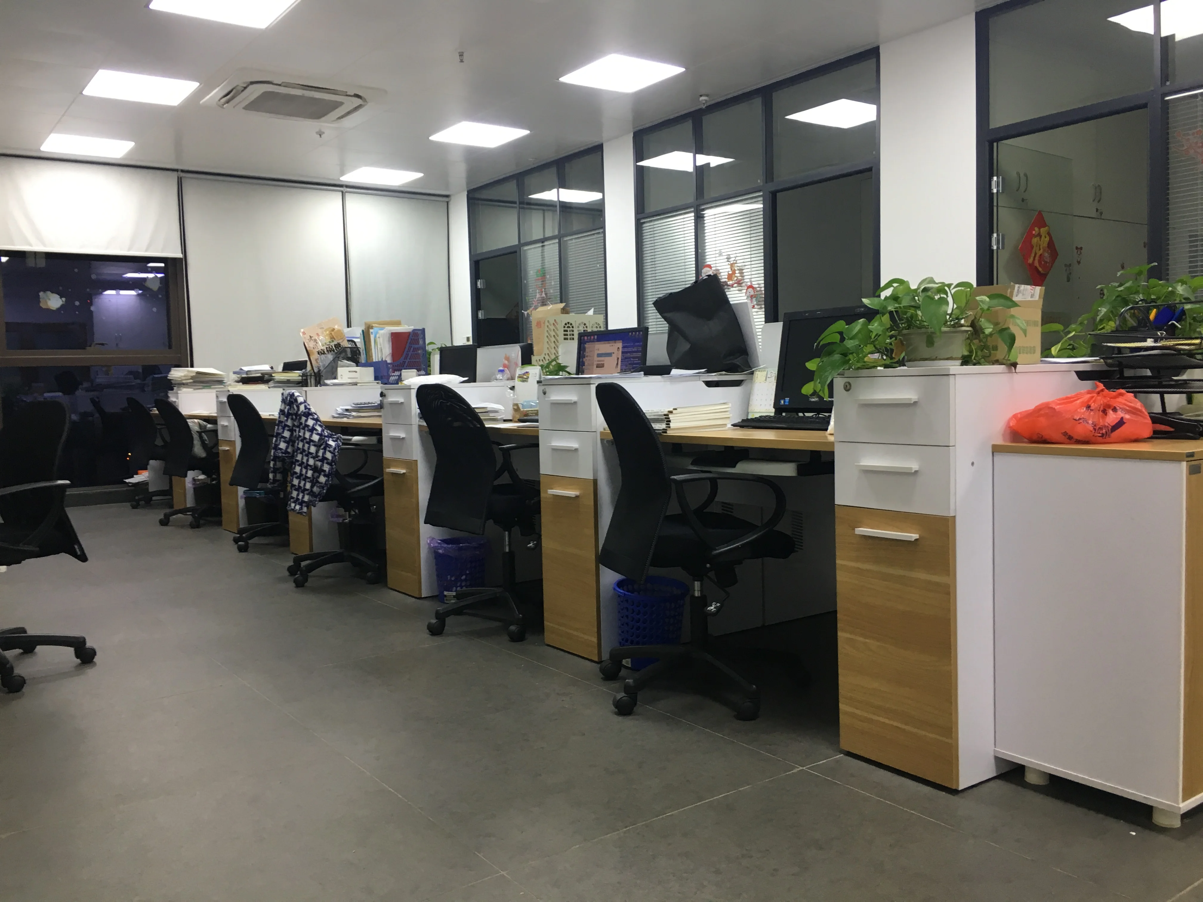 Photoinitiator PBZ for ink and coating cas 2128-93-0