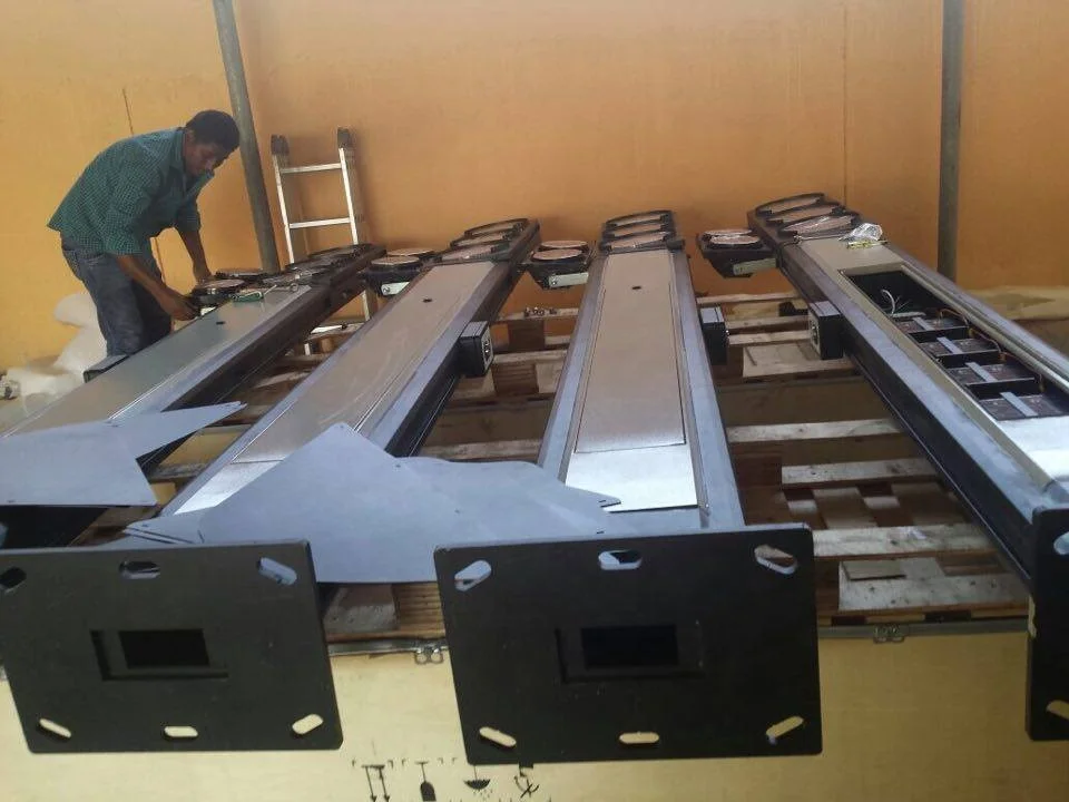 
Kutuo new design integrated solar wireless traffic light with pedestrian button 