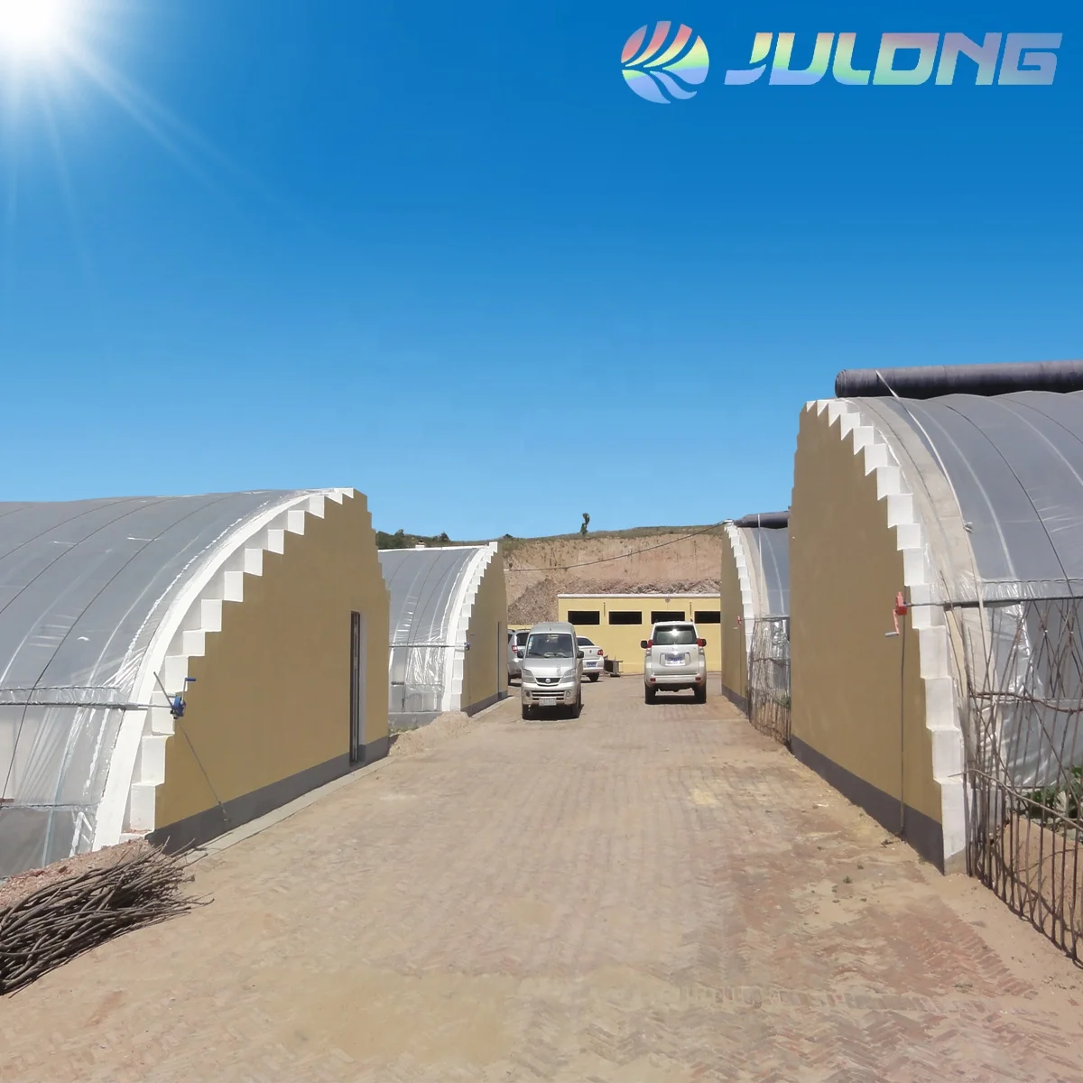 Winter Warm Greenhouse Chinese Plastic Energy Saving In-Solar Greenhouses