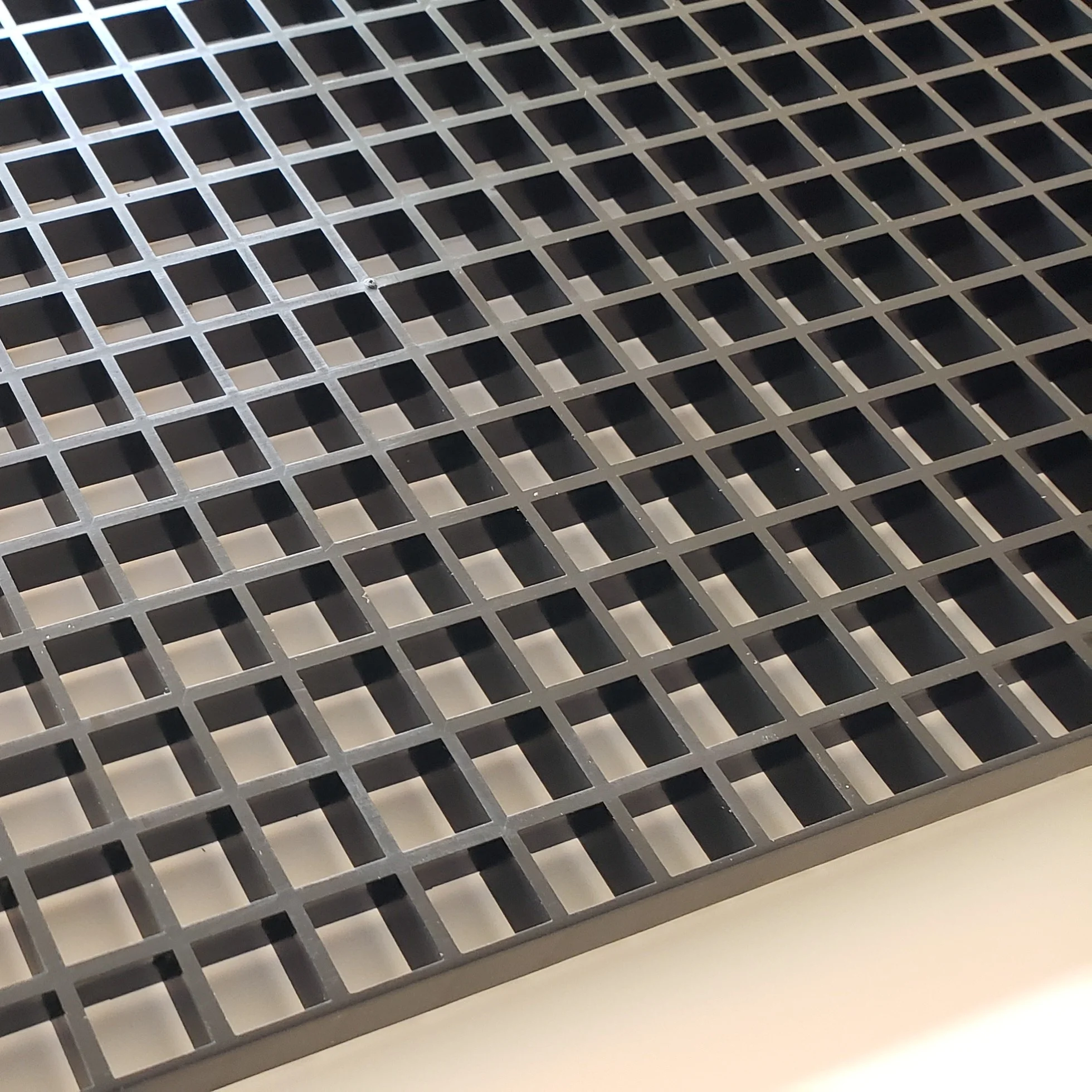 Plastic egg crate grille,Factory Price black Plastic Eggcrate for Koi pond and Auaqrium fish tank filter