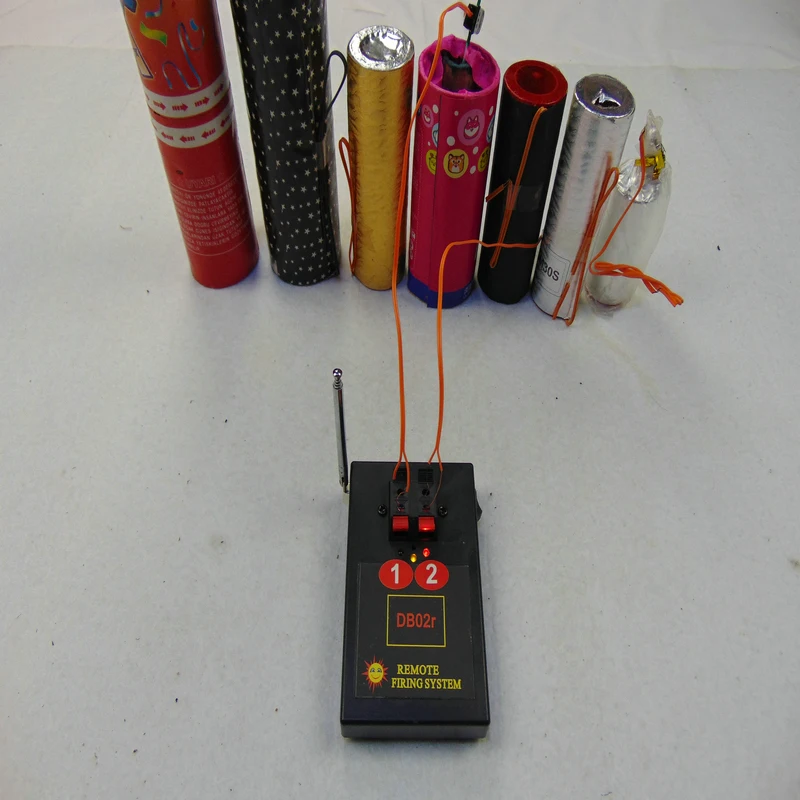 Happiness 8 CUES Lighting Remote Control Receiver CE Artifice Rocket Wedding Machine Wireless Fireworks Firing System Cold Fire