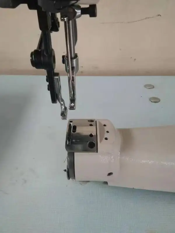 DS-441 Single Needle  Feed Cylinder Bed Heavy Compound Feed Sewing Machine For Leather