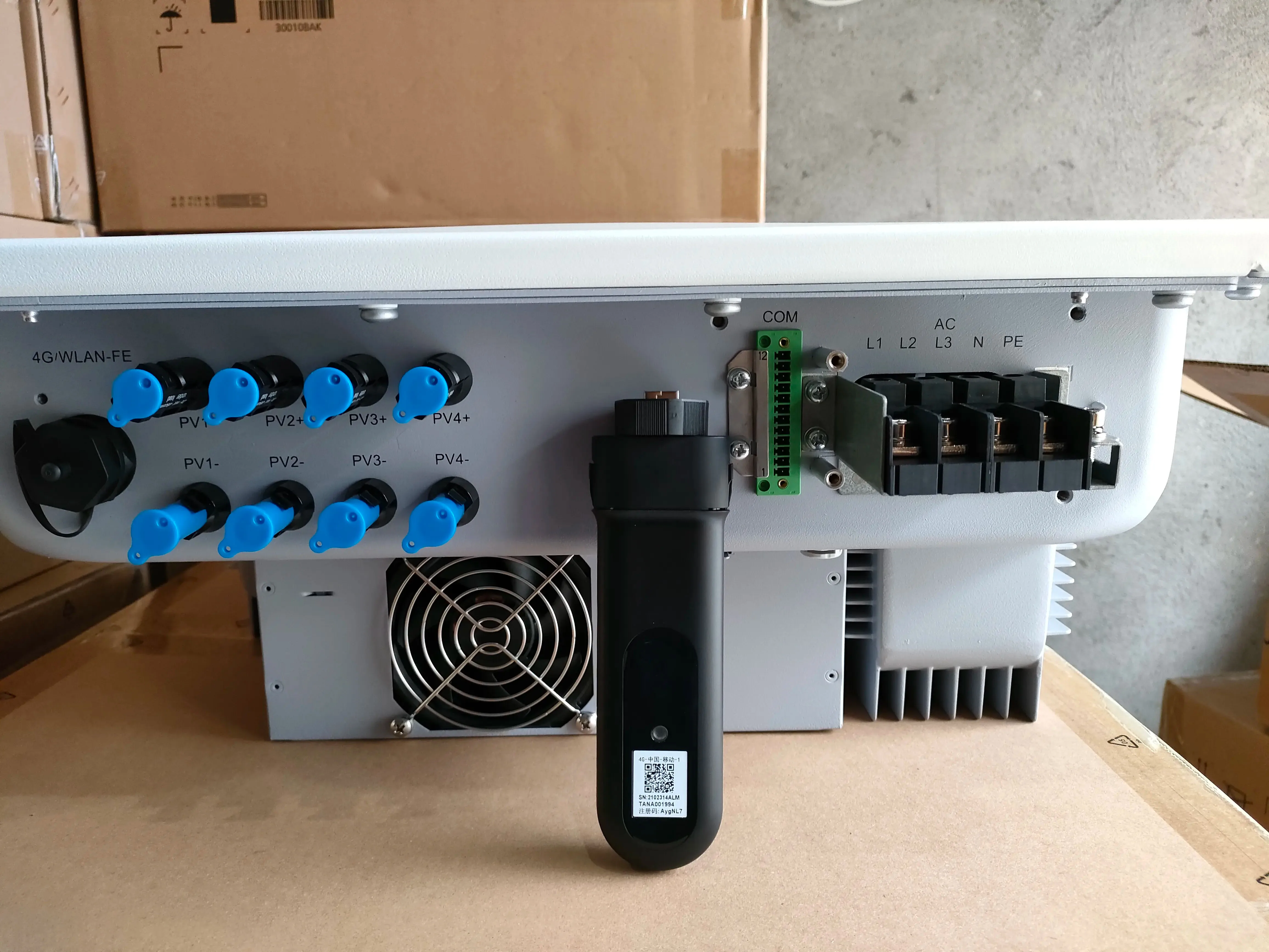 Top Sale Smart Dongle-WLAN-Fee for Solar Inverter Smart Universal Dongle-WLAN-Fe WiFi Modem Dongle