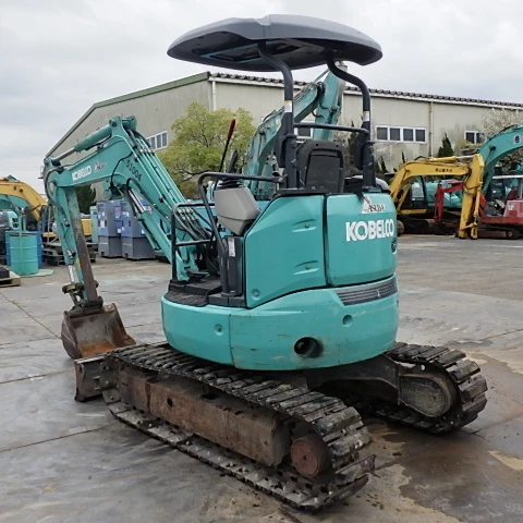 Экскаватор KOBELCO SK30 высокого качества с рабочим состоянием для продажи