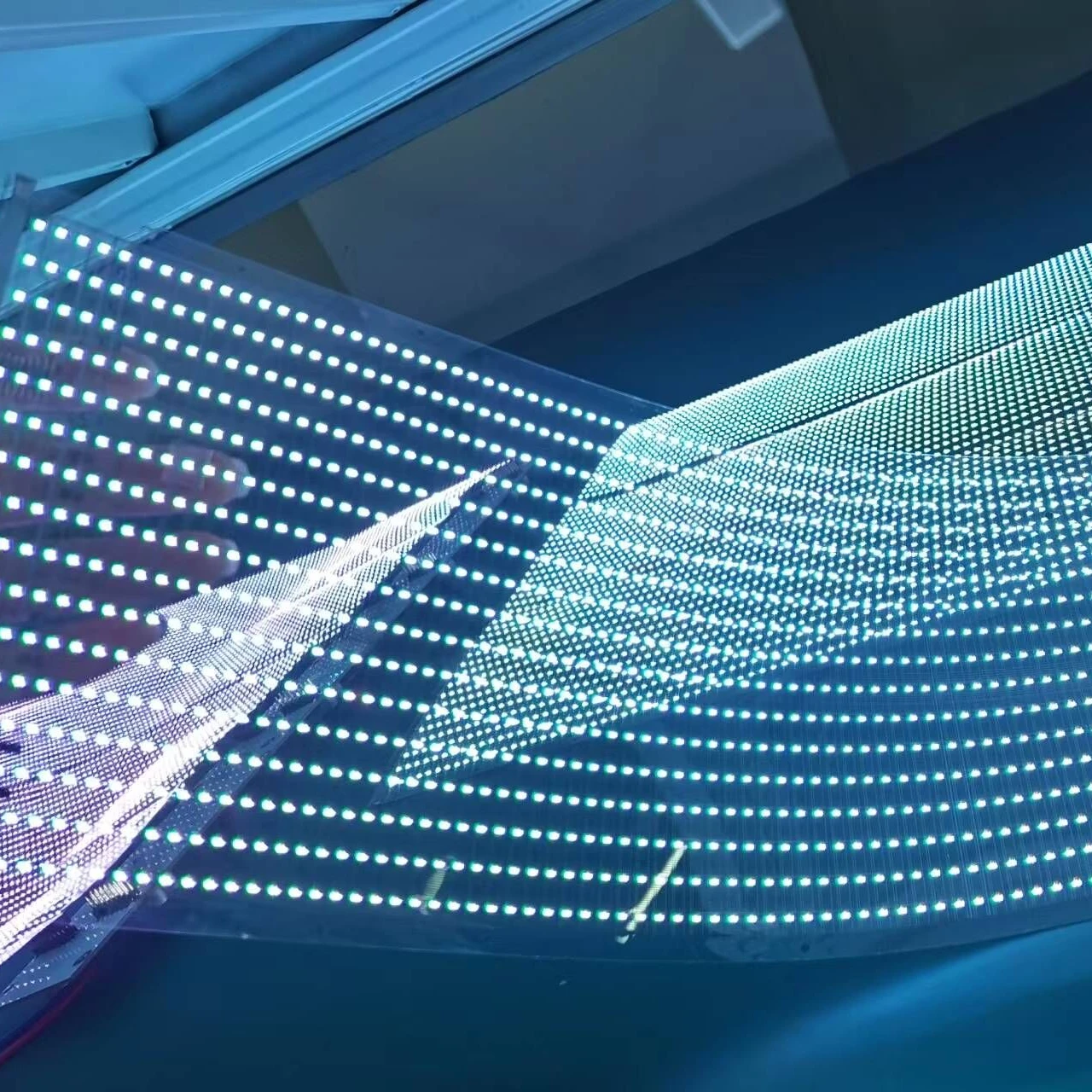 Индивидуальная цифровая вывеска цена наружная внутренняя рекламная панель 3d cube гибкий прозрачный СВЕТОДИОДНЫЙ экран