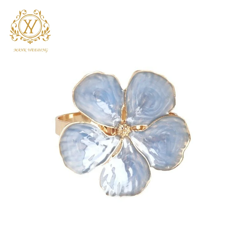 High Quality Five Petal Flower Shaped Metal Napkin Buckle Wholesale Retro Elegant Drip Oil Blue Flower Napkin Rings for Wedding