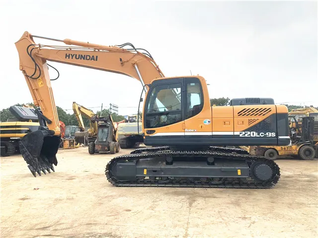 Used Hyundai excavators 220LC-9R 220LC-9S 225LC-9T 215LC-9T crawler excavator for sale in shanghai