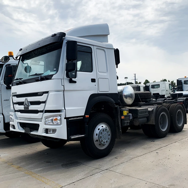 
6x4 420hp SINOTRUK HOWO tractor truck head low price for sale 