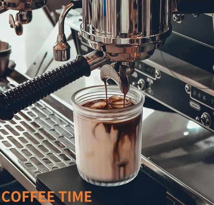 360ML BPA-free  Food Grade Tritan Material Coffee Cup with Lid and Hand Grip Reusable Coffee Cups Double Wall Tumbler