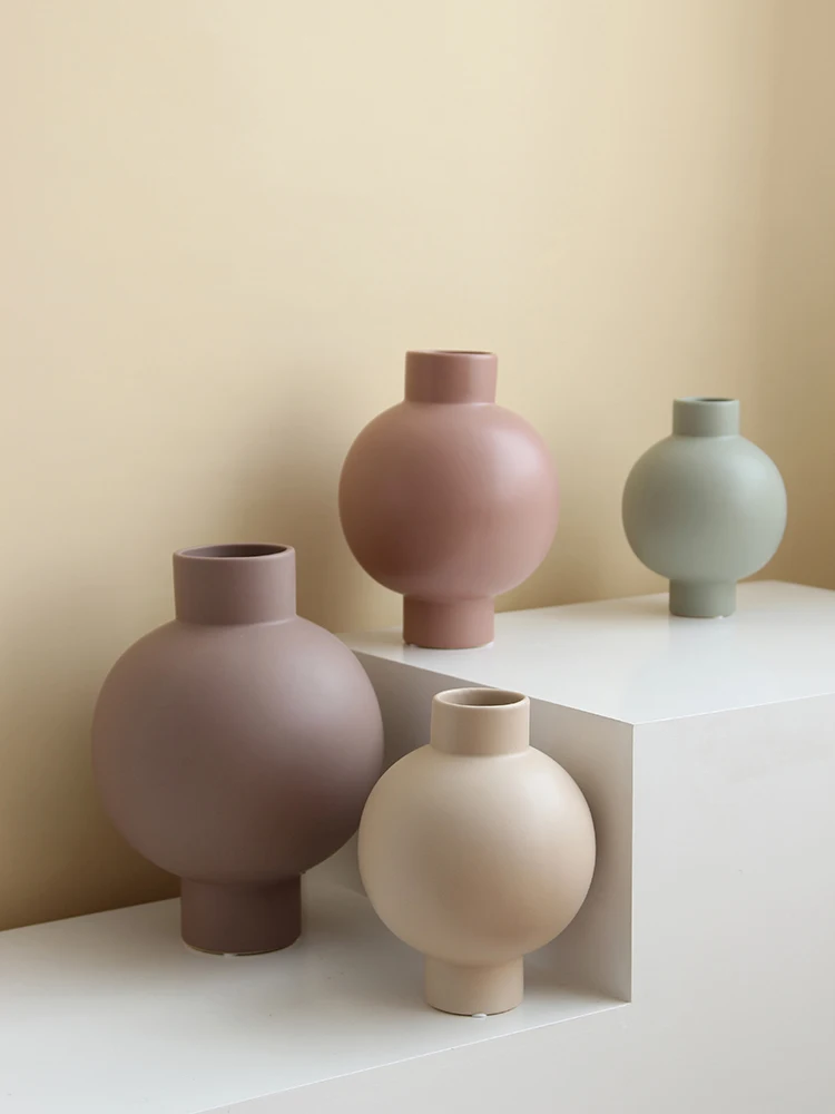 Nordic Creative Modern Morandi Colorful Unique Shape Flower Vase Ceramic Decorative Home Item Porcelain Vases
