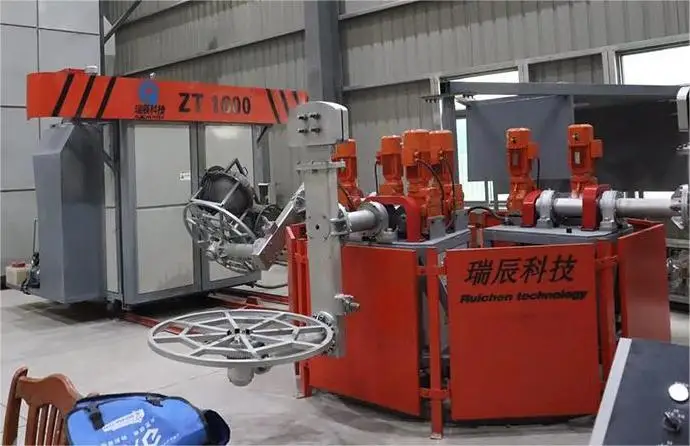 Ruichen Fuel Tanks Water Tank Auto Parts Small Plastic Products Making Machine Carousel Rotomolding Machine